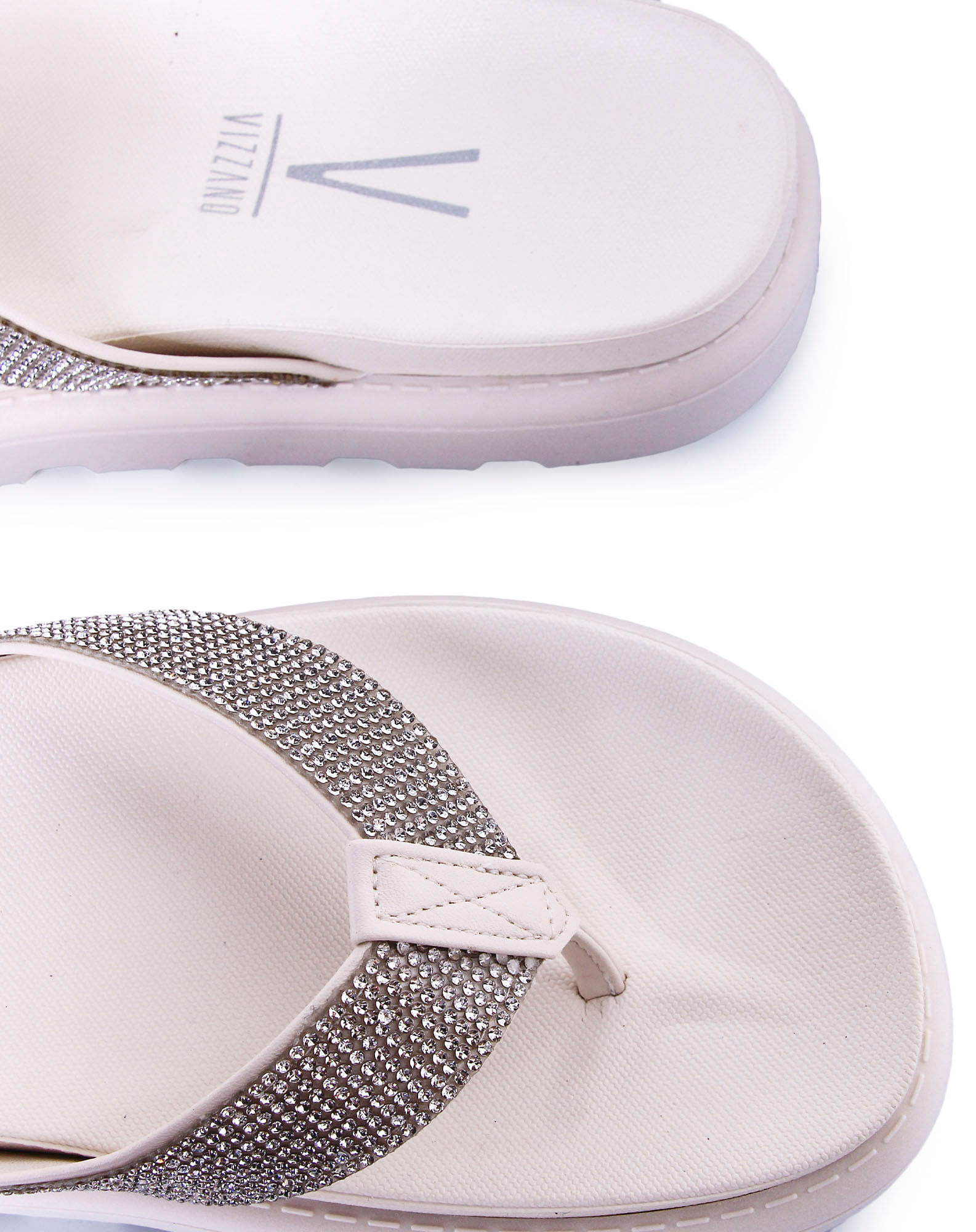 695308002 sandália feminina vizzano flatform tira de dedo strass branco off 35 58b