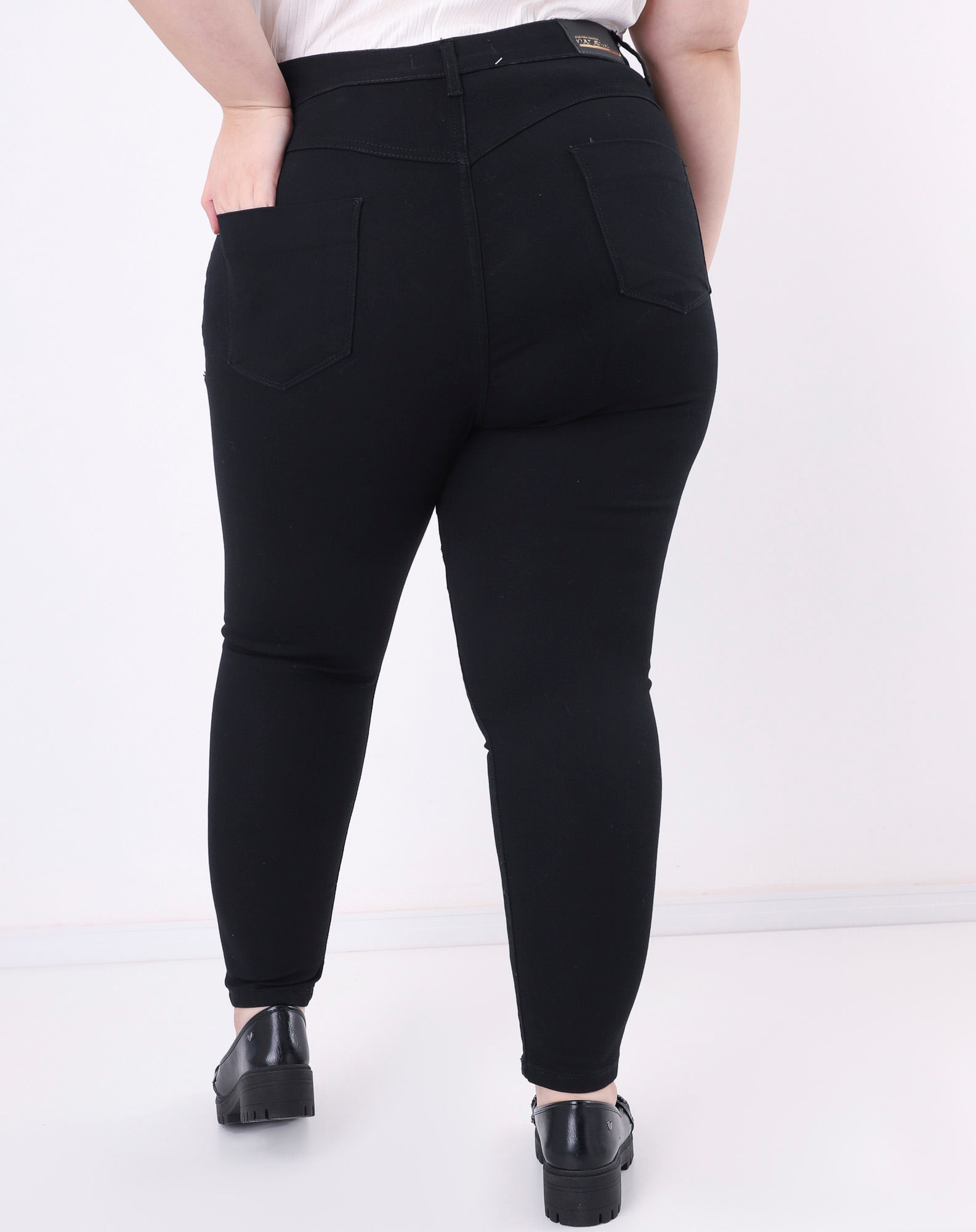 Calça de sarja preta feminina shops plus size